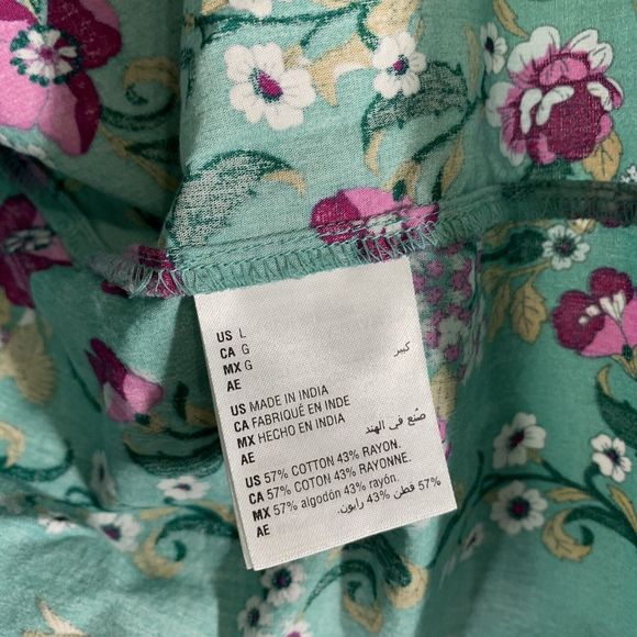 Charter Club Floral Animal Print Latch Sleeve Collar Blouse Size Large Women’s - Picture 9 of 10